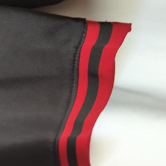 Chicago Bulls Basketball Shorts - Picture 5 of 9